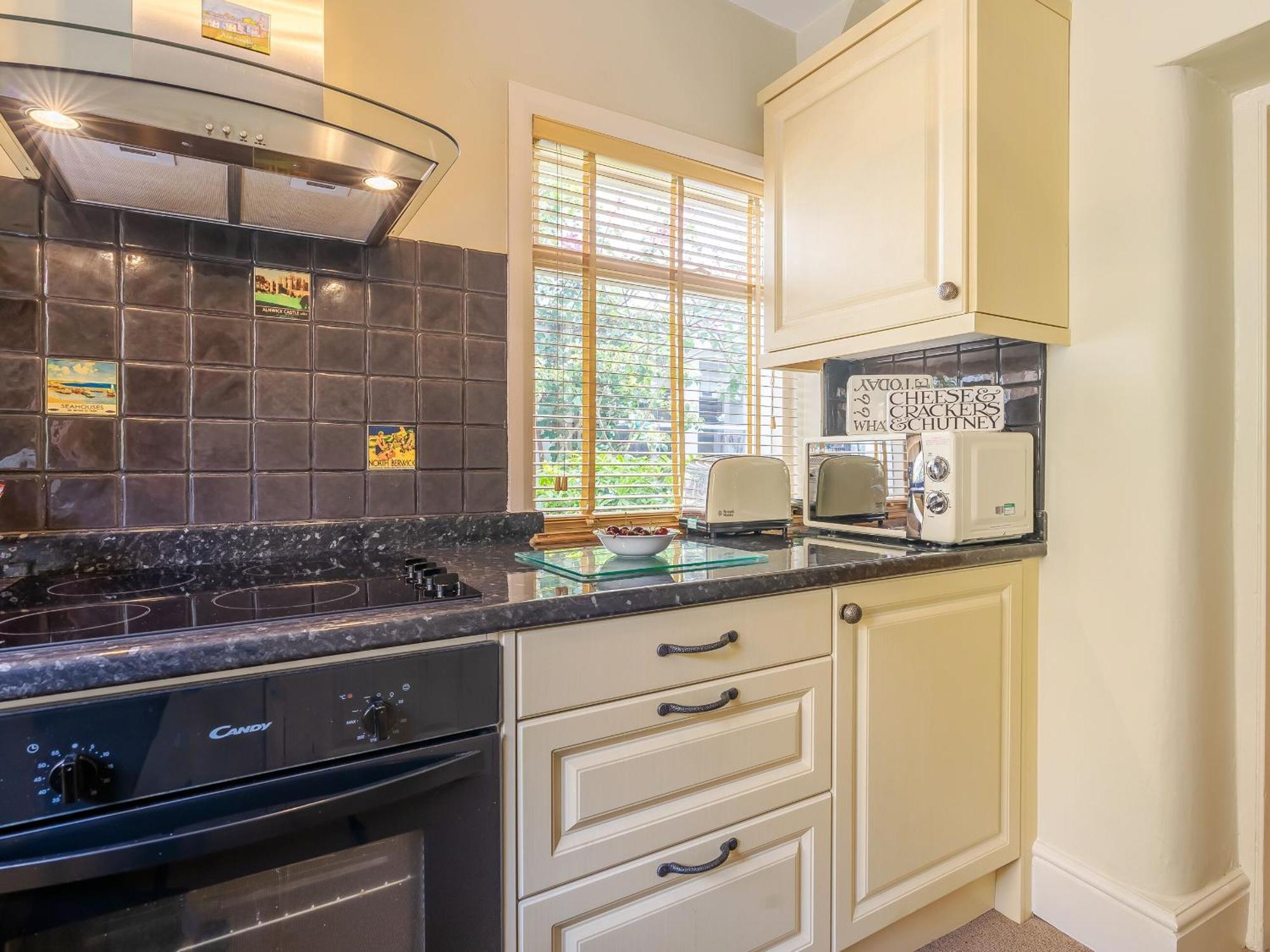 Villa Harrys Den Alnwick Esterno foto